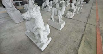 漳州芝麻白雕刻 十二生肖 异形雕刻