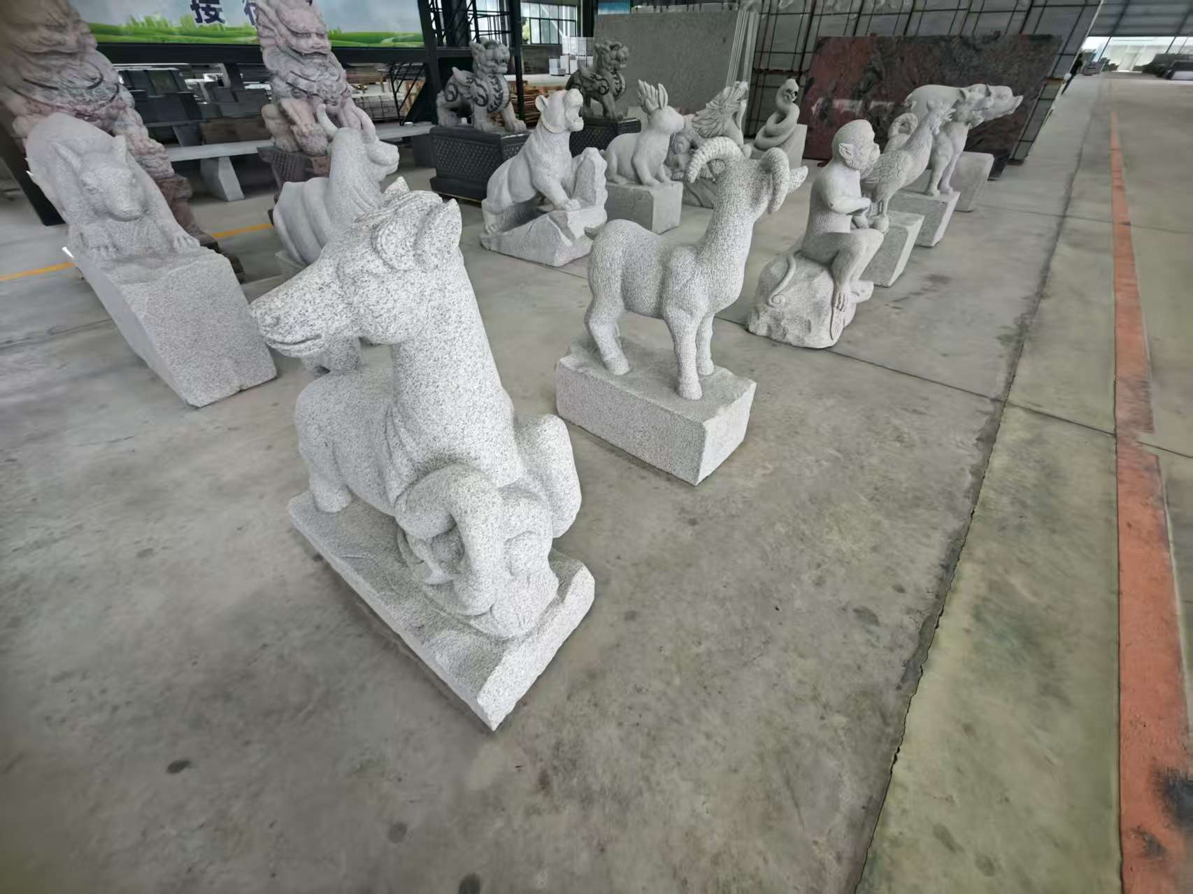 漳州芝麻白雕刻 十二生肖 异形雕刻